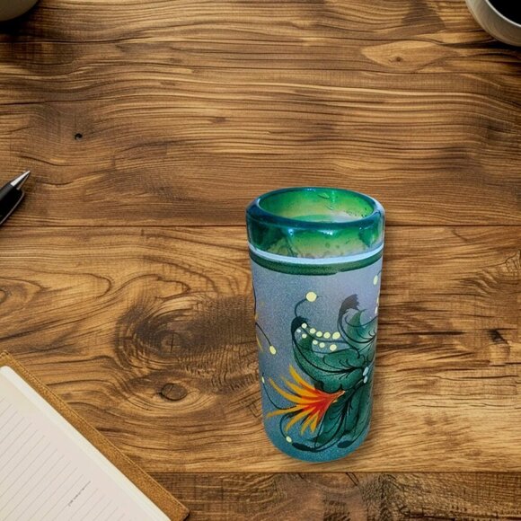 Mexican Made Hand Painted Frosted Glass Floral Design Set of 2 Shot Glasses… - Picture 6 of 7